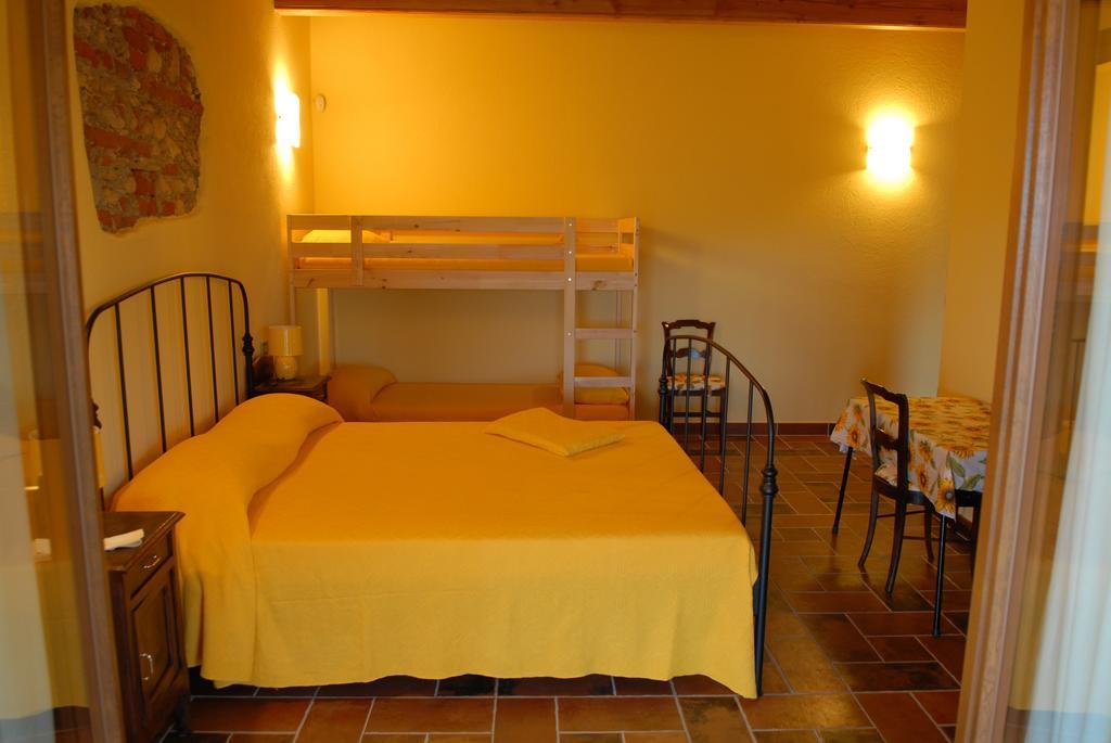 Agriturismo Fior Di Campo Dronero Chambre photo